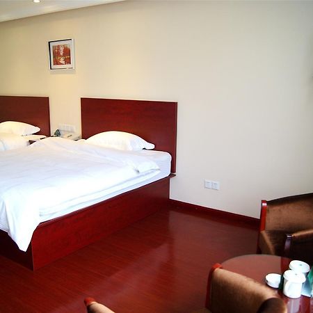 Greentree Inn Huai'An Bus Station Golden Eagle Xinya Huaihai Road Business Hotel Ngoại thất bức ảnh