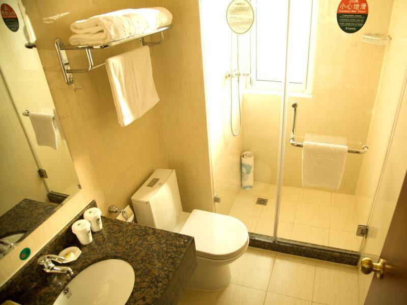 Greentree Inn Huai'An Bus Station Golden Eagle Xinya Huaihai Road Business Hotel Ngoại thất bức ảnh