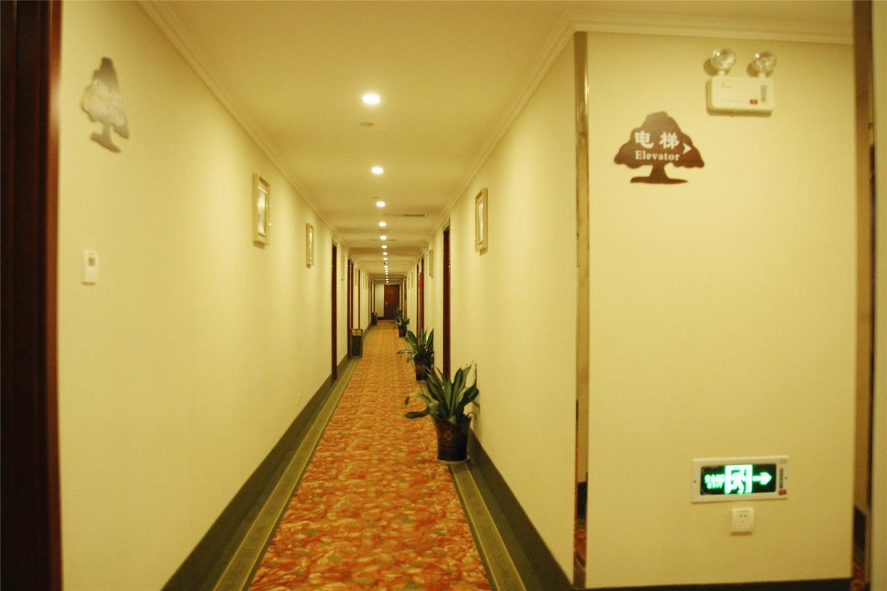 Greentree Inn Huai'An Bus Station Golden Eagle Xinya Huaihai Road Business Hotel Ngoại thất bức ảnh
